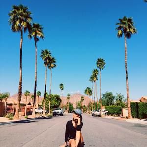 Meet your Posher, Junette